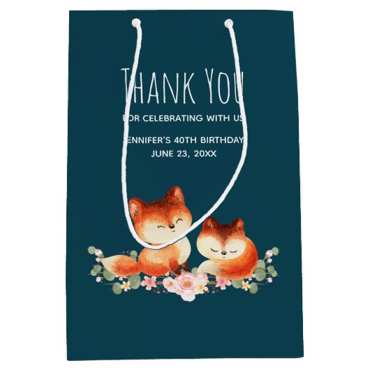 2かわいい小さな赤いキツネ水の色ありがとう ミディアムペーパーバッグ (正面)