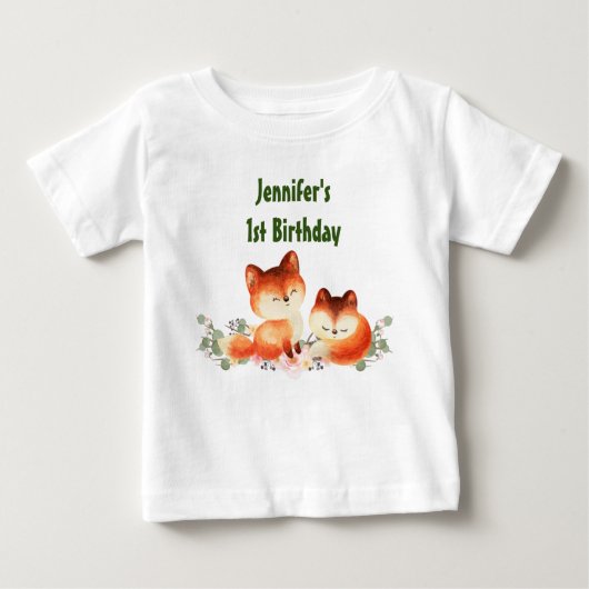 2かわいい小さな赤いキツネ水の色の最初の誕生日 ベビーTシャツ (正面)
