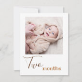 2か月フォト最初の誕生日バナーカード (正面)