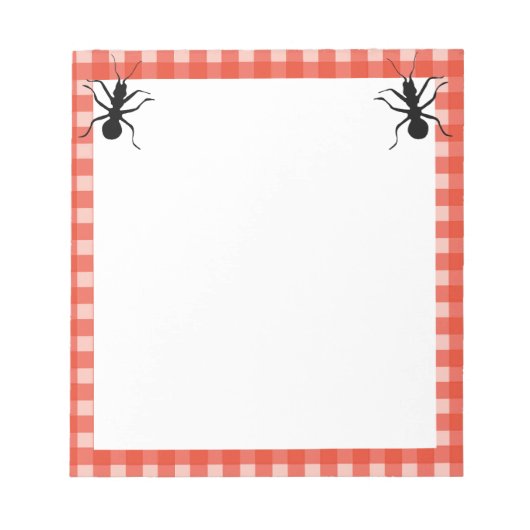 2つのおもしろいビッグブラックアリ赤いホワイトプレイド縁ど ノートパッド (正面)