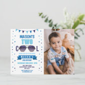 2つのカッコいい誕生日サングラス夏の少年の写真 招待状 (スタンド正面)