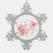 2つのキュートな漫画の豚の春プーターオーナメント スノーフレークピューターオーナメント (正面)