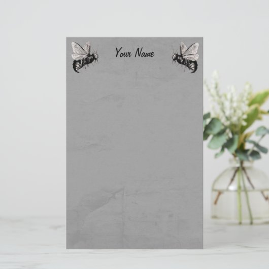 2つのゴシックビーイラストとスカル翼 便箋 (スタンド正面)