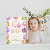 2つのスイートドーナツ誕生日招待状w写真 招待状 (スタンド正面)