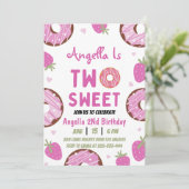 2つのスイートドーナツ2nd誕生日パーティー 招待状 (スタンド正面)