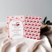 2つのスイートピンクのさくらんぼの花の第2の誕生日 招待状