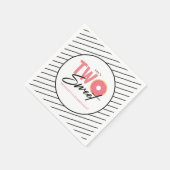 2つのスイートピンクドーナツ2nd誕生日パーティー スタンダードカクテルナプキン (角)