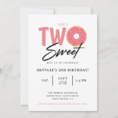2つのスイートピンクドーナツ2nd誕生日パーティー 招待状 (正面)