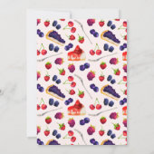 2つのスイートベリーとケーキの誕生日 招待状 (裏面)