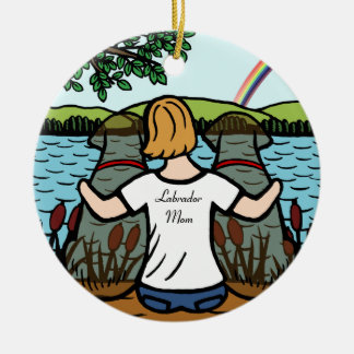 2つのチョコレートラブラドールの天使およびお母さん2 セラミックオーナメント