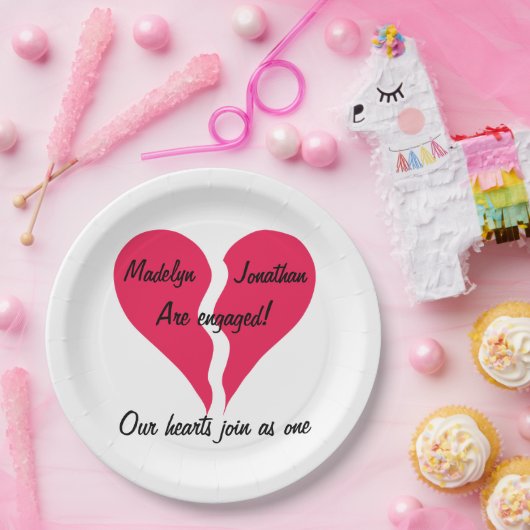 2つのハートが1つの名前として結合パーソナライズされた婚約した ペーパープレート (パーティー)
