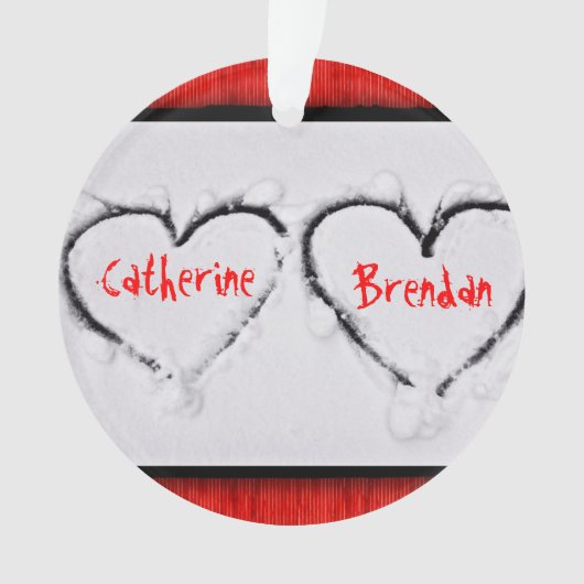 2つのハート新鮮な白い雪赤コルゲートメタル オーナメント (正面)