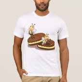 2つのビスケットのTシャツに蜂 Tシャツ (正面)
