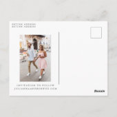 2つのフォトミニマリストスクリプト日付を保存 ポストカード (裏面)