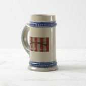 2つのマスケット銃が付いている自由の旗の息子 ビールジョッキ (正面左)