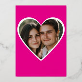 2つのミニマルハートホットピンクカップルのシャワー写真 箔招待状 (裏面)