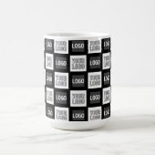 2つのロゴまたはイメージの繰り返しパターン コーヒーマグカップ (中央)