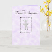 2つの十字との紫色の双生児の洗礼カード カード (黄色い花)