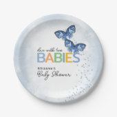 2つの双子の赤ちゃんシャワーと青い蝶がデュースアップ ペーパープレート (正面)