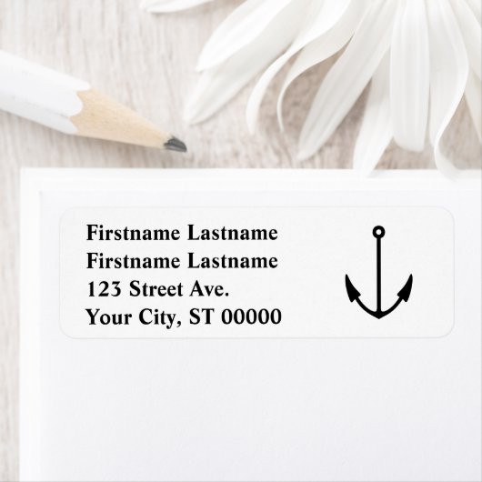 2つの名前を持つカップルのための差出人住所ラベル ラベル (インサイチュ)