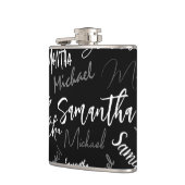 2つの名前カップルのパターンのモノグラム黒グレー白 フラスク (左)
