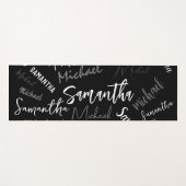 2つの名前カップルのパターンのモノグラム黒グレー白 ヨガマット (正面(横))