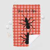 2つの大きな黒い不気味なクロアリは格子状に ゴルフタオル (インサイチュ)