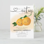 2つの小さなかわいこちゃんが途中の柑橘系招待状 招待状 (スタンド正面)