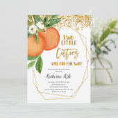 2つの小さなかわいこちゃんが途中の赤ちゃんシャワーの招待 招待状 (スタンド正面)