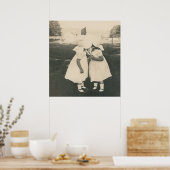 2つの小さな女の子キスをするポスター ポスター (キッチン)