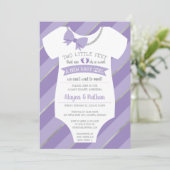 2つの小さな足ベビーシャワー招待状 招待状 (スタンド正面)