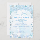 2つの小さな雪の結晶がやってくる ベビーシャワー 招待状 (正面)