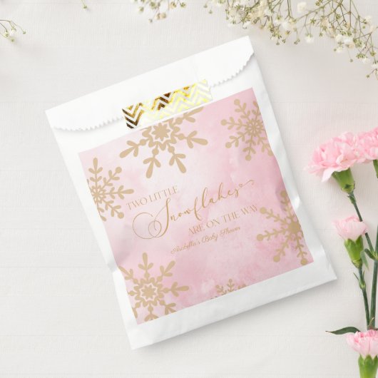 2つの小さな雪の結晶の冬双生児の赤ちゃんシャワー フェイバーバッグ (封をした状態)