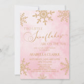 2つの小さな雪の結晶の冬双生児の赤ちゃんシャワー 招待状 (正面)