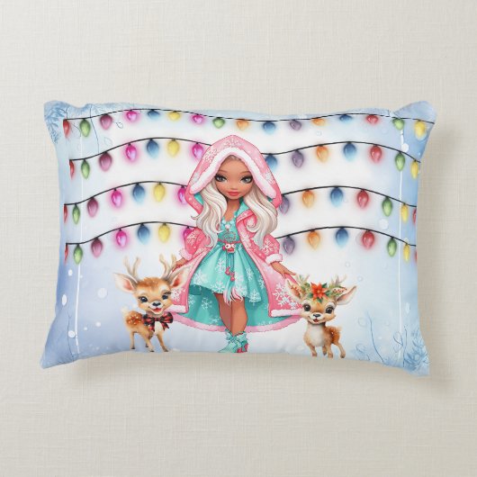 2つの小さな鹿とクリスマスライトを持つ女の子 アクセントクッション (裏面)