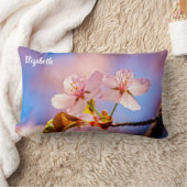 2つの日照り桜の花 ランバークッション (ブランケット)