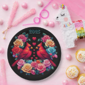 2つの深紅色とカラフルバラとハート ペーパープレート (パーティー)