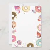 2つの甘いお菓子キャンディドーナツ女の子2誕生日 招待状 (裏面)