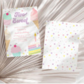 2つの甘いアイスクリームとケーキ2nd誕生日 招待状