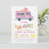 2つの甘いアイスクリームの誕生日招待状 招待状 (スタンド正面)