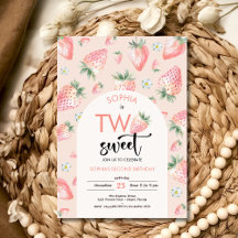 2つの甘いイチゴ子供の誕生日