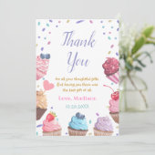 2つの甘いカップケーキ第2誕生日キャンディパーティー サンキューカード (スタンド正面)