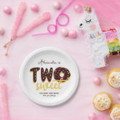 2つの甘いチョコレートドーナツ第2誕生日スクリプト ペーパープレート (パーティー)