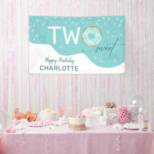 2つの甘いティール（緑がかった色）つや消し女の子2nd誕生日バナー 横断幕