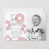 2つの甘いピンクのドーナツの女の子の写真2番目の誕生日 招待状 (正面)