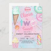 2つの甘い女の子2番目、2番目の誕生日の招待。 招待状 (正面/裏面)