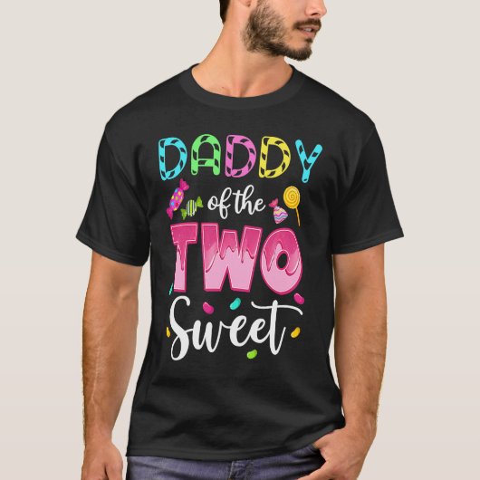 2つの甘い恋人の女の子のパパ2nd誕生日C Tシャツ (正面)