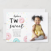 2つの甘い2ndドーナツテーマ誕生日パーティーの写真 招待状 (正面)