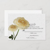 2つの白いペイントのバラが上品な結婚式の出欠確認カード 出欠カード (正面/裏面)