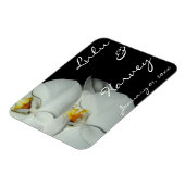 2つの白い蘭のパーソナル結婚ズ マグネット (左側)